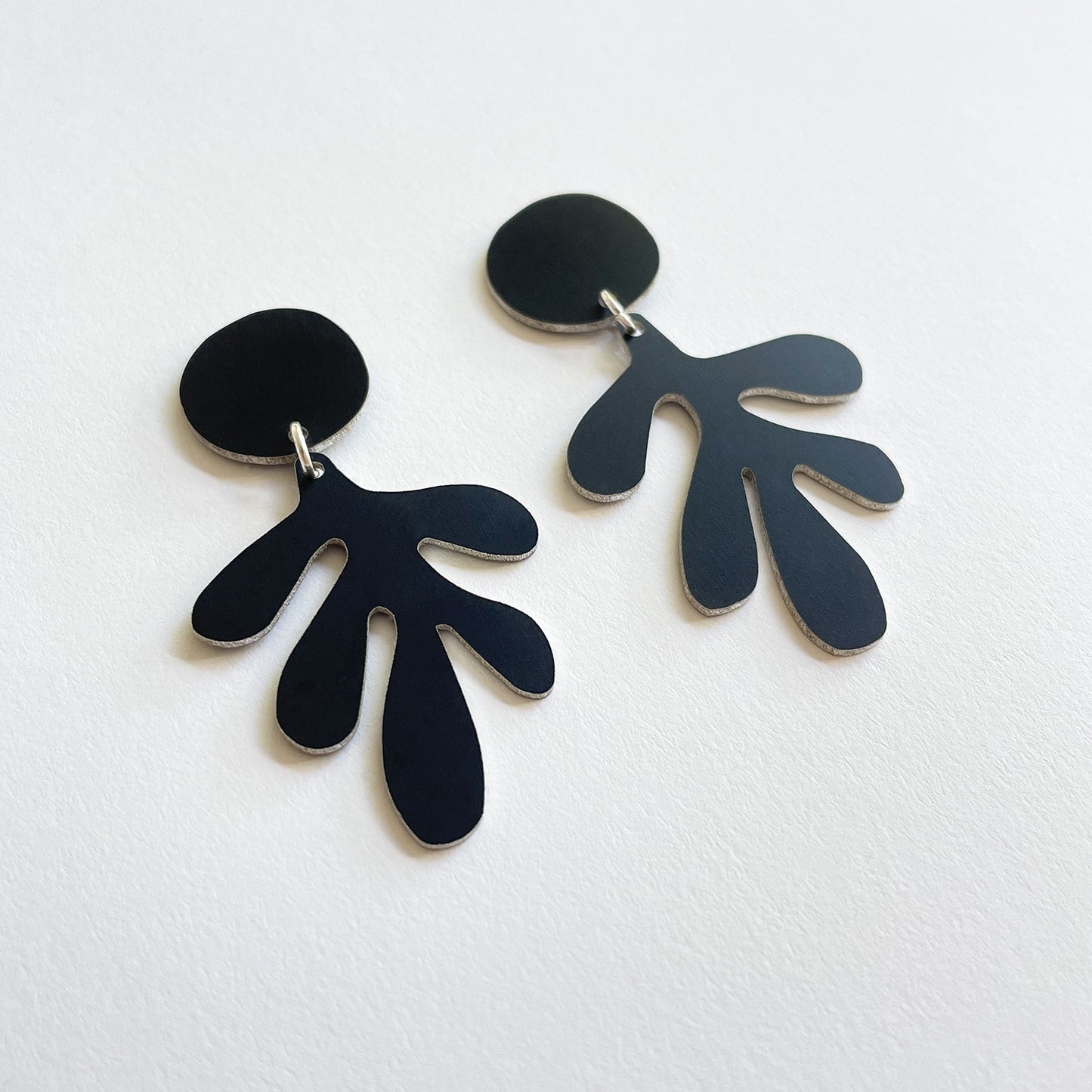 Black Dulse Earrings
