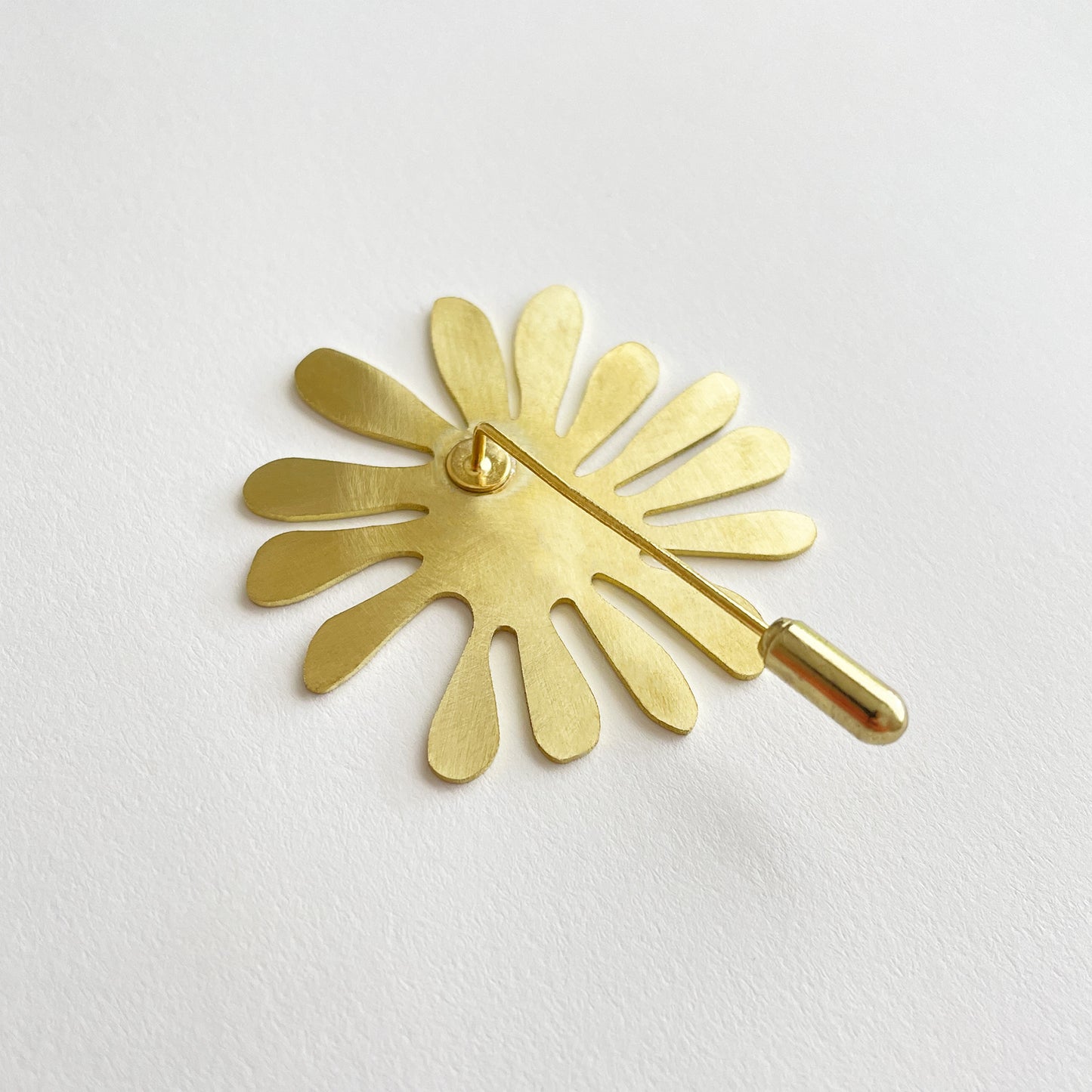 Brass Aster Pin