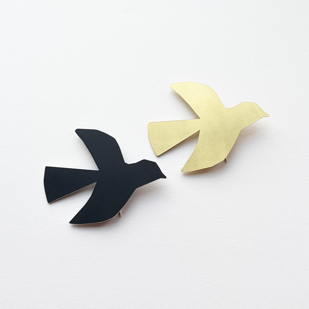 Black Bird Pin