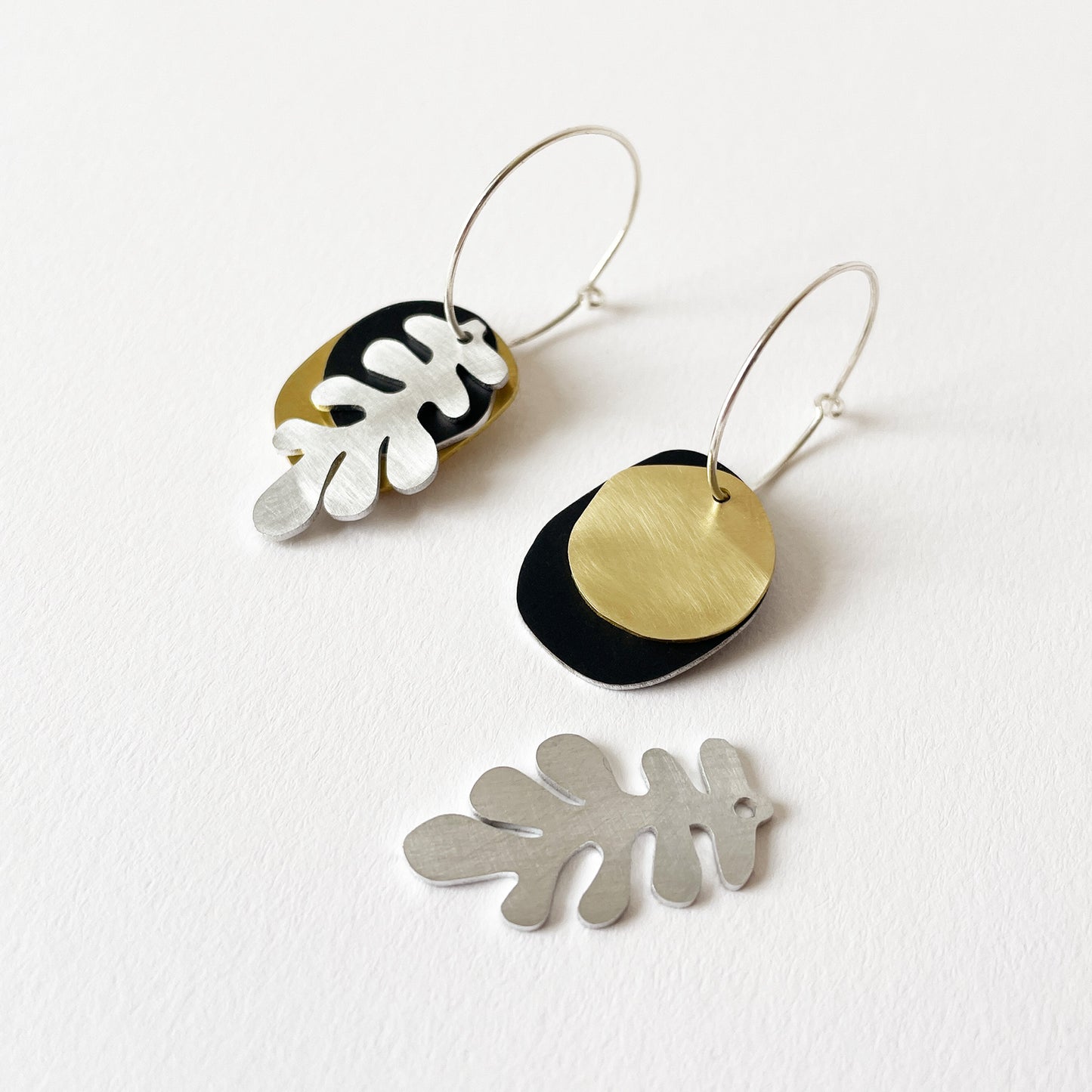 Fern Earrings Black