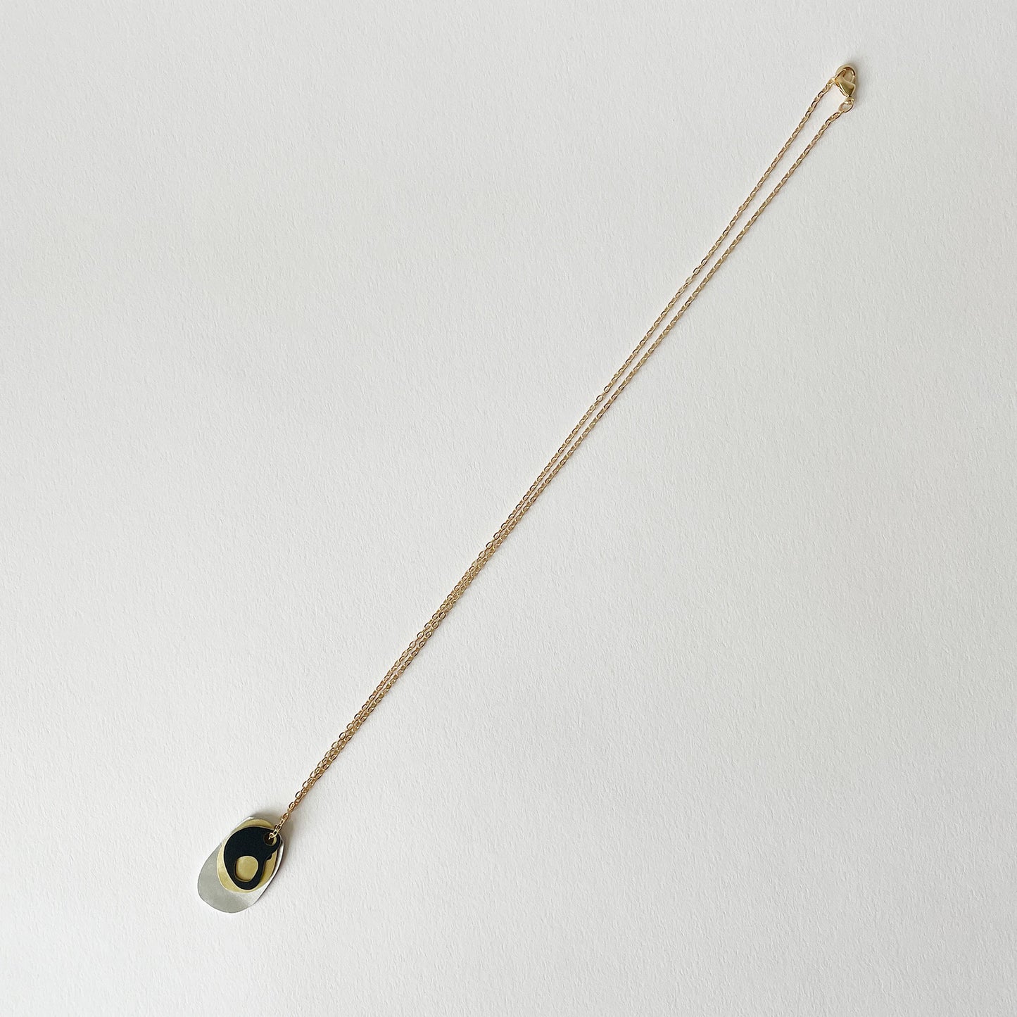 Adder Necklace Black