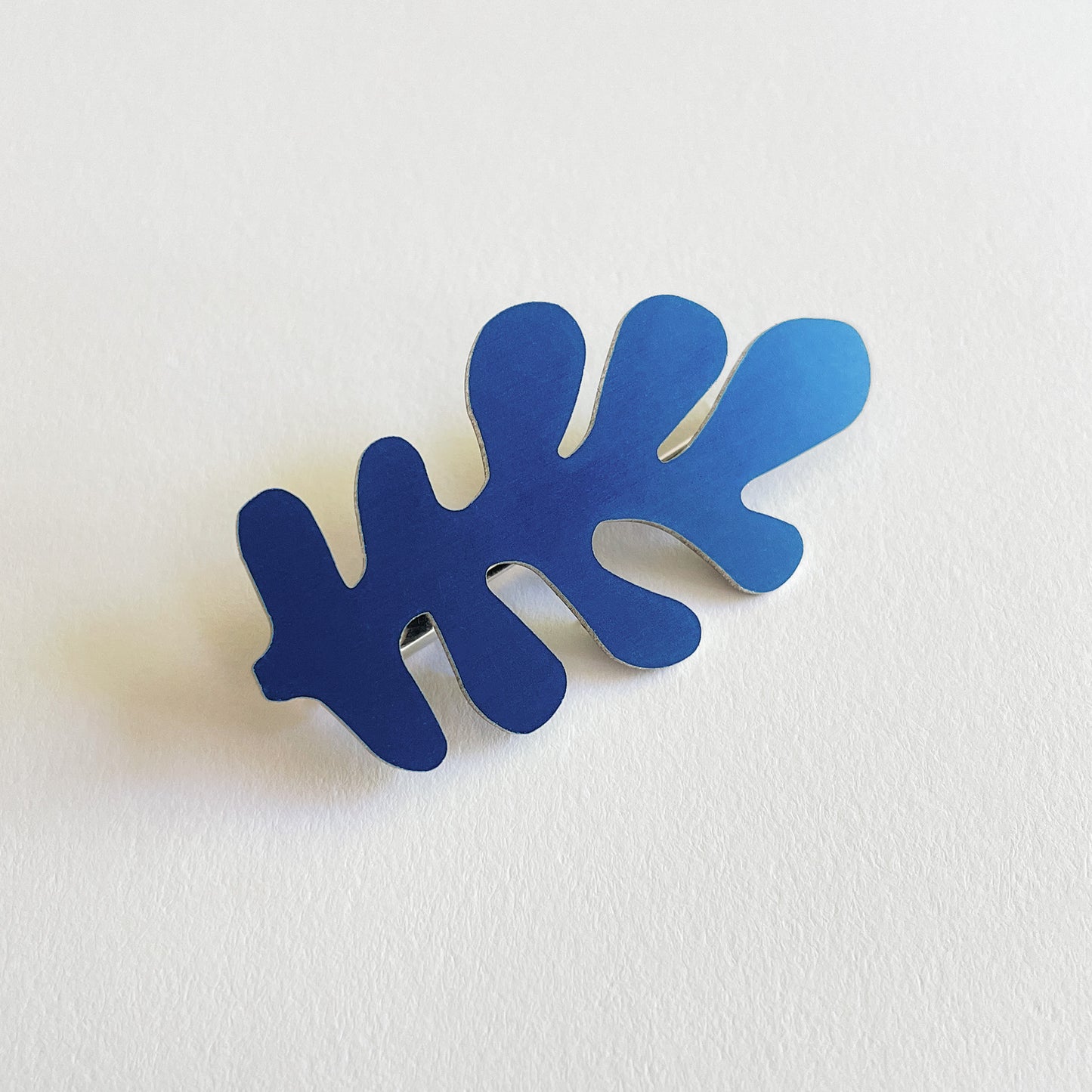 Cobalt Brack Pin